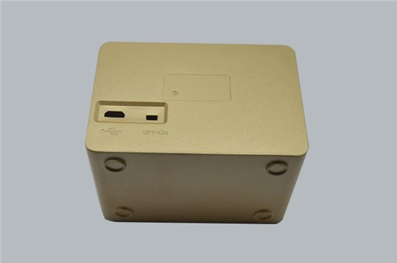 藍(lán)牙音響外殼噴油案例P08 注塑噴油加工