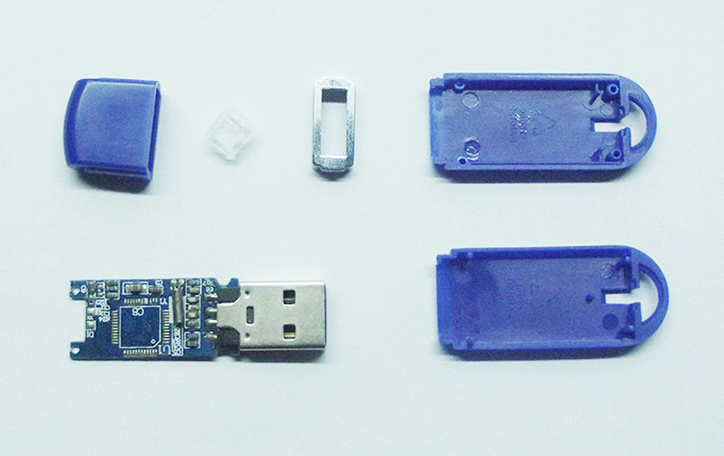 小打火機U盤外殼注塑加工案例U104 u盤批發(fā)廠