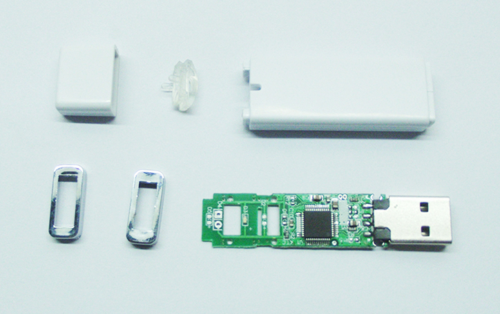 打火機U盤外殼注塑加工案例U110 U盤外殼模具的制作 打火機U盤外殼注塑加工案例U110 U盤外殼模具的制作