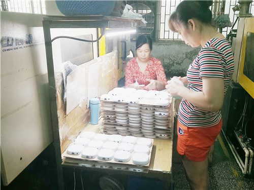 注塑模具生產(chǎn) 注塑模具生產(chǎn)