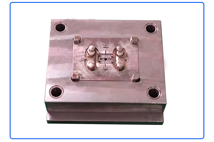 耳機(jī)無線模具加工案例CZ818D 注塑模具廠家價格